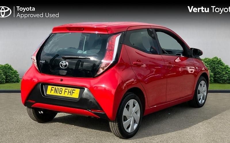Used Toyota Aygo X-play 69 HP (50 kW) 2018 Hatchback