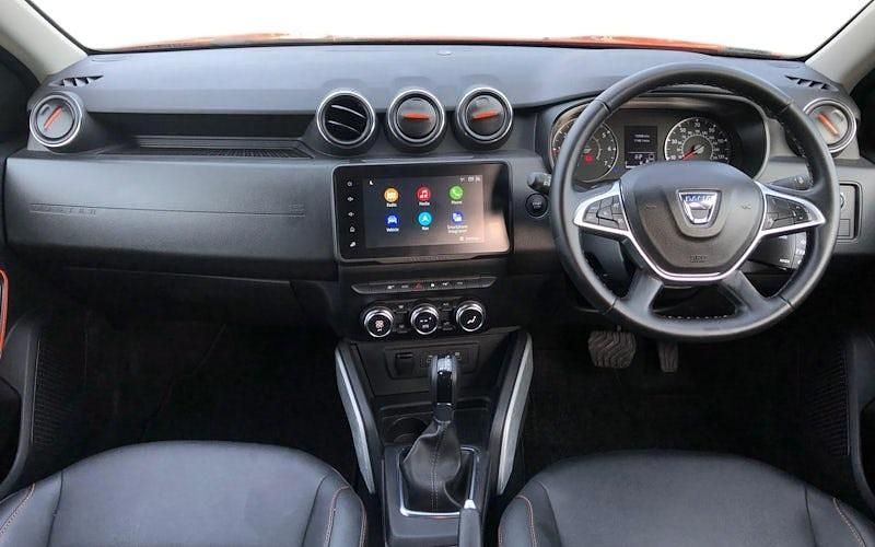 Used Dacia Duster Extreme 150 HP (110 kW) 2022 Orange Estate