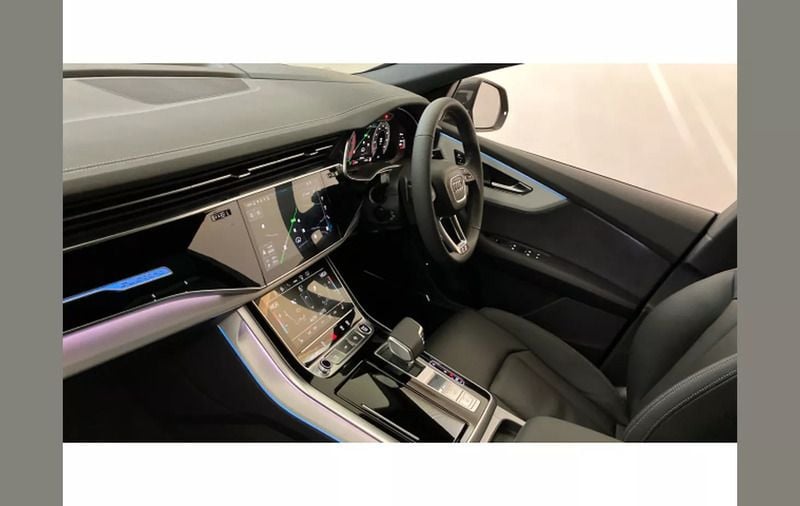 Image 2/4