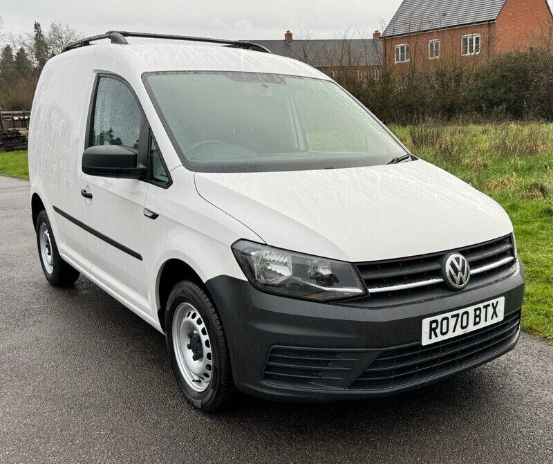 White Used 2020 VW Caddy Startline MPV | £15,995 (Fair price) - Image 1/4
