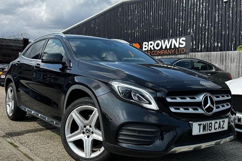 Black Used 2018 Mercedes GLA250 AMG line SUV | £17,500 (Good price) - Image 1/1