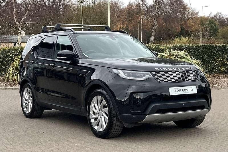 Black Used 2022 Land Rover Discovery 5 S SUV | £36,700 (Super price) - Image 1/4