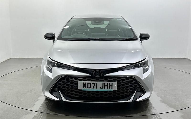 Used Toyota Corolla Sport 122 HP (89 kW) 2022 Silver Hatchback