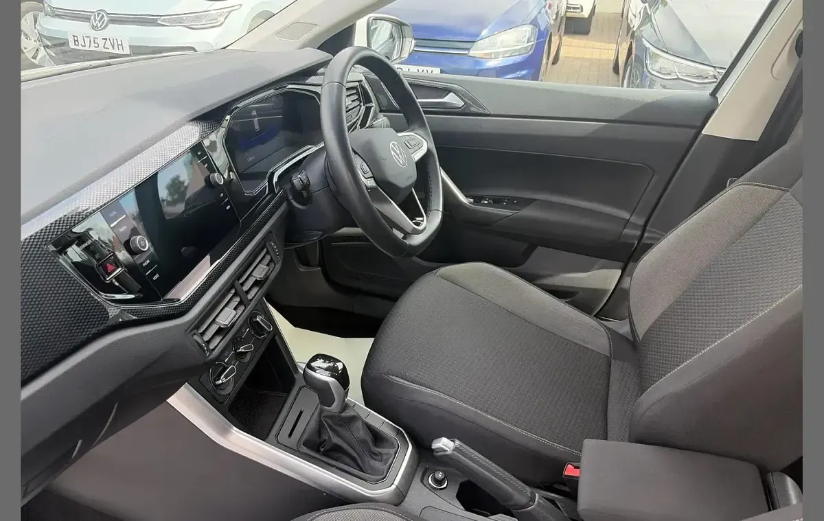 Used VW Polo Life 95 HP (69 kW) 2025 White Hatchback