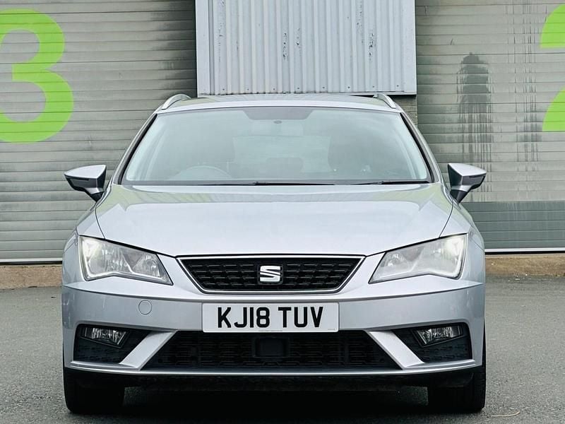 Used Seat Leon ST SE Dynamic 2018 Silver Estate