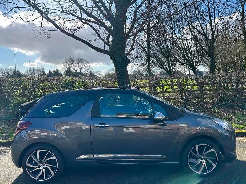 Begagnad Citroën DS3 Cabriolet 2015 Grå Cab