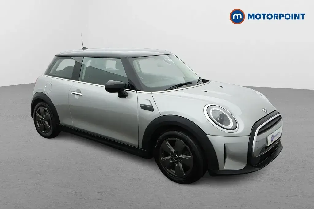 Used Mini Cooper Classic 136 HP (100 kW) 2022 Hatchback