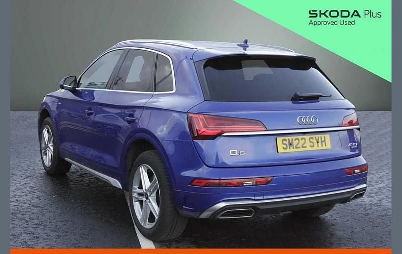 Used Audi Q5 S-Line 200 HP (147 kW) 2022 Blue SUV