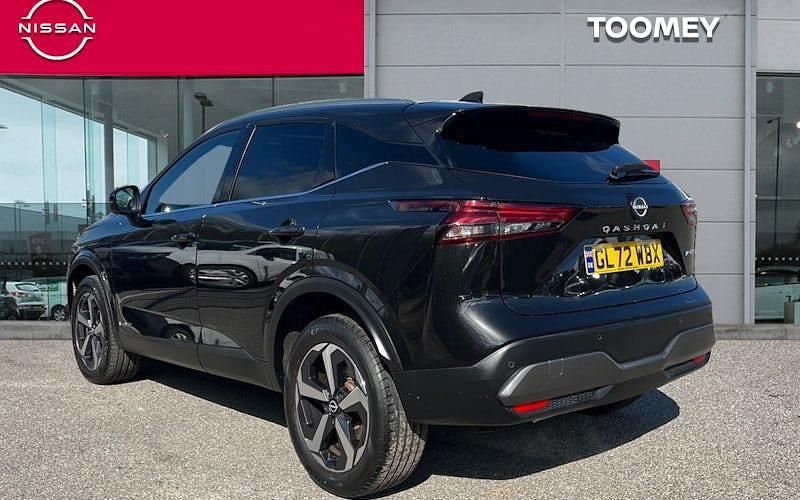 Used Nissan Qashqai N-Connecta 190 HP (139 kW) 2023 Black SUV