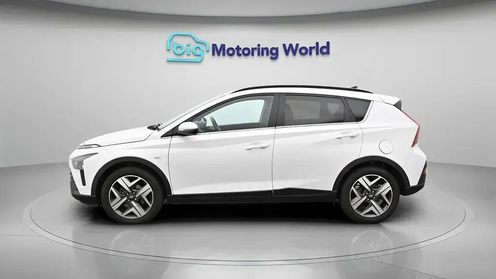 Used Hyundai Bayon Premium 120 HP (88 kW) 2023 White SUV