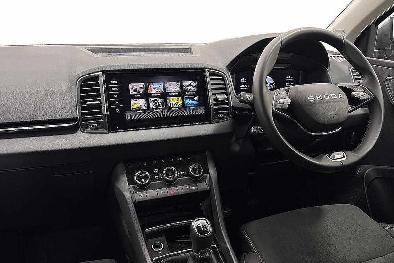 Used Skoda Karoq SE L 110 HP (80 kW) 2025 Graphite grey metallic SUV