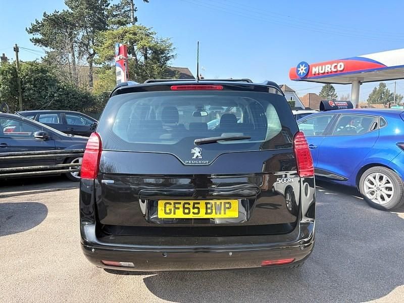 Używany Peugeot 5008 Active 2015 Czarny Minivan