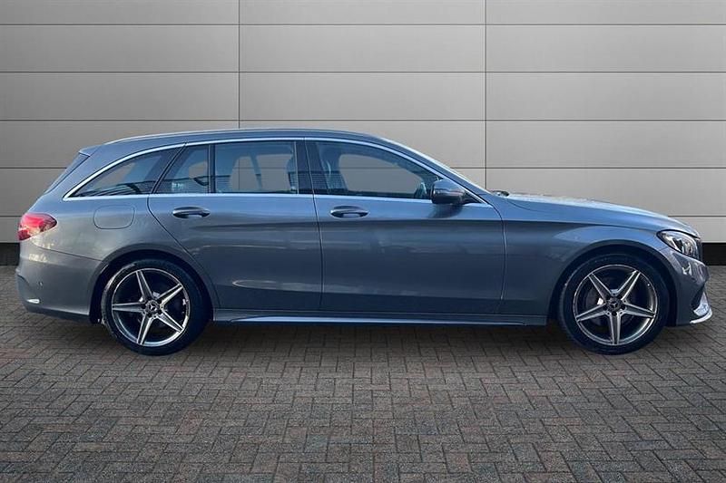 Used Mercedes C220 AMG line 170 HP (125 kW) 2018 Selenite grey Estate