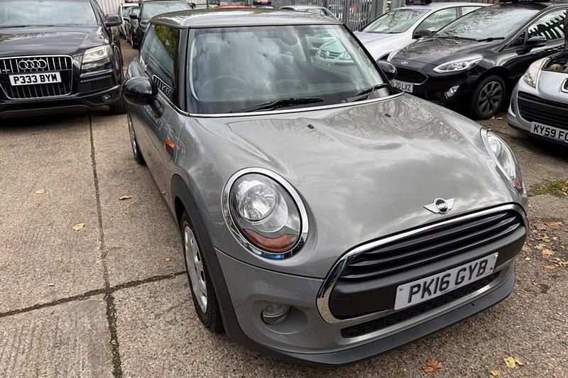 Used Mini ONE Hatch 102 HP (75 kW) 2016 Grey Hatchback