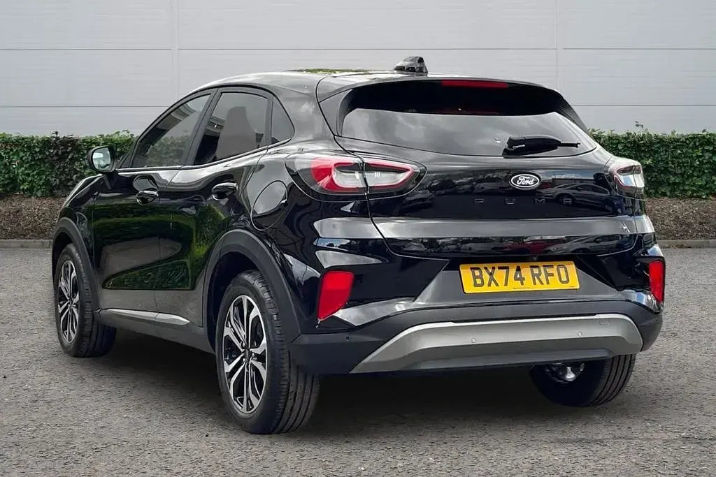 Used Ford Puma Titanium 125 HP (91 kW) 2024 Black SUV