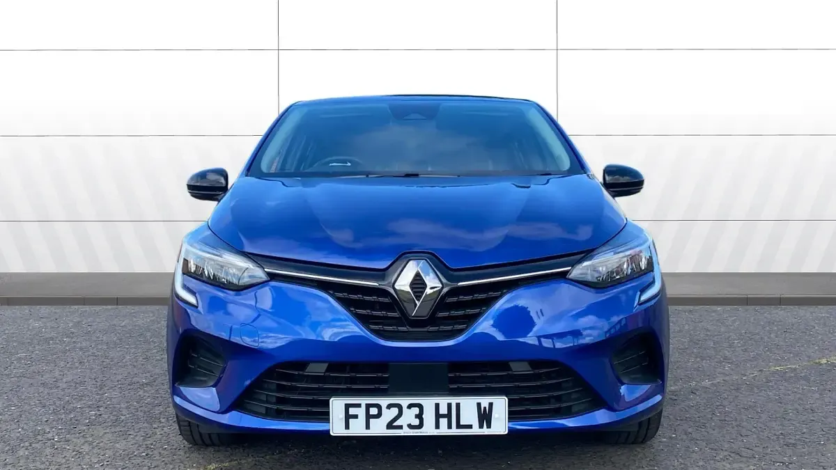 Used Renault Clio Evolution 145 HP (106 kW) 2023 Blue Hatchback