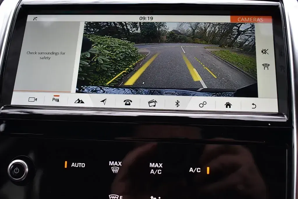 Begagnad Land Rover Discovery Sport SE 2020 Svart SUV