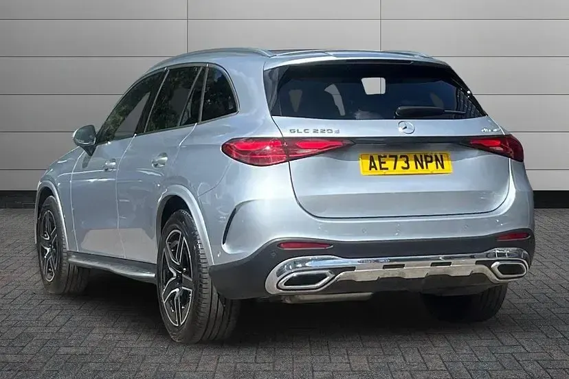 Used Mercedes GLC220 AMG line 217 HP (159 kW) 2023 Silver SUV