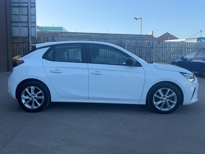 Second-hand Vauxhall Corsa 2020 Alb Hatchback