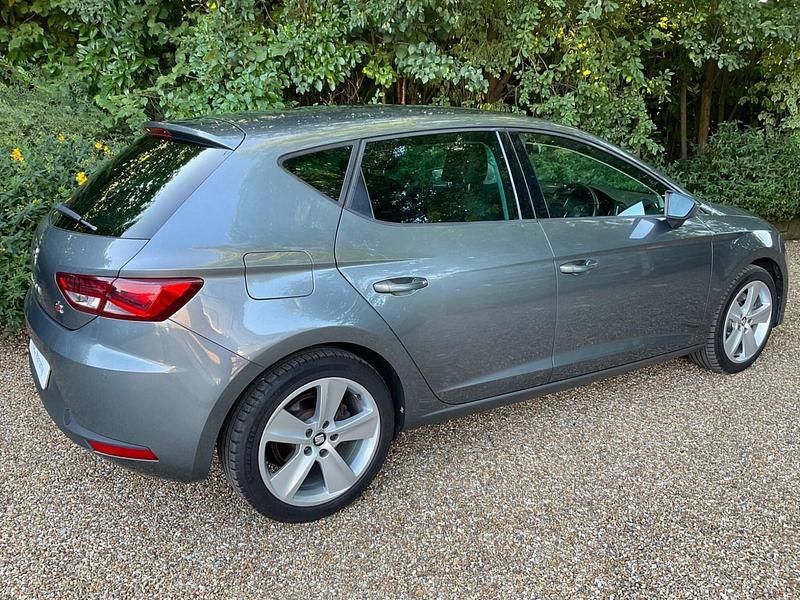 Used Seat Leon FR 184 HP (135 kW) 2017 Grey Hatchback