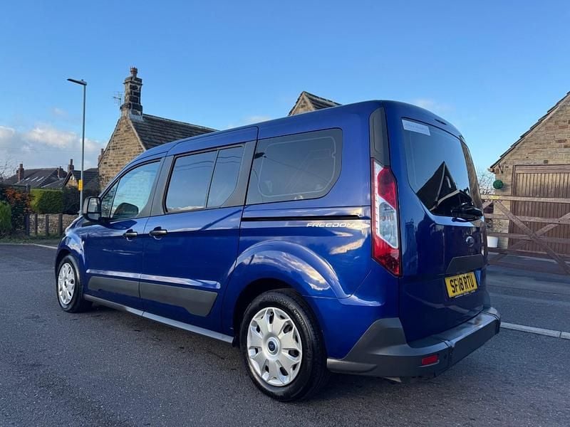 Used Ford Grand Tourneo Connect Zetec 2018 Blue MPV