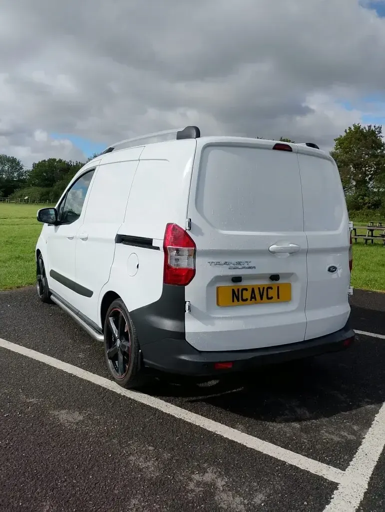 Used Ford Transit Courier Trend 95 HP (69 kW) 2016 White Van
