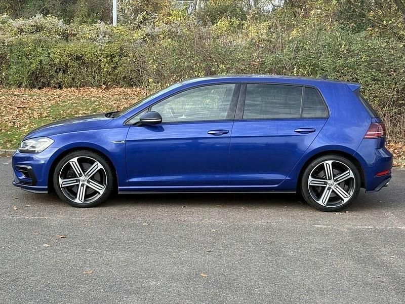 Used VW Golf VII R 300 HP (220 kW) 2019 Blue Hatchback