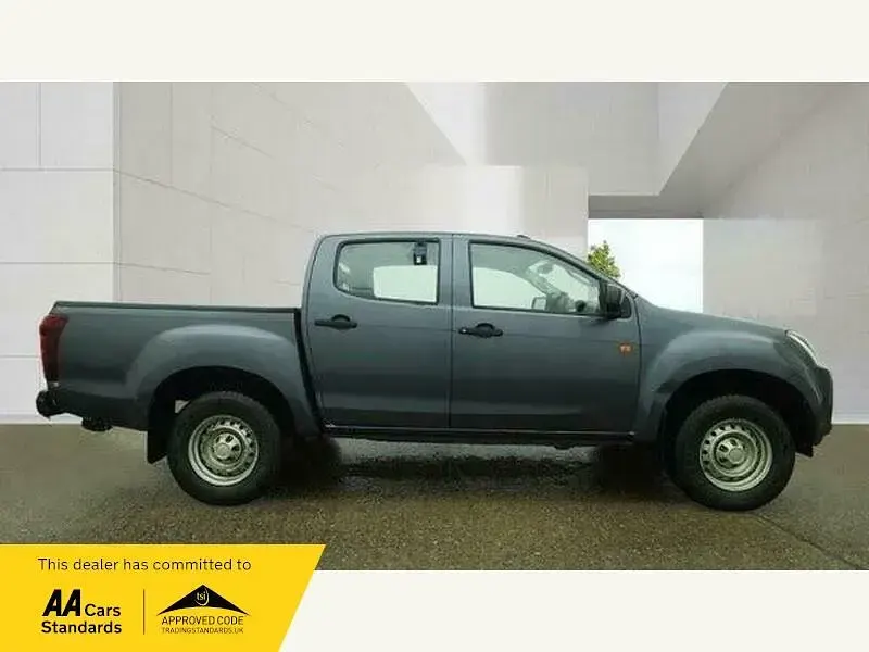 Used Isuzu D-Max 164 HP (120 kW) 2018 Grey Pickup