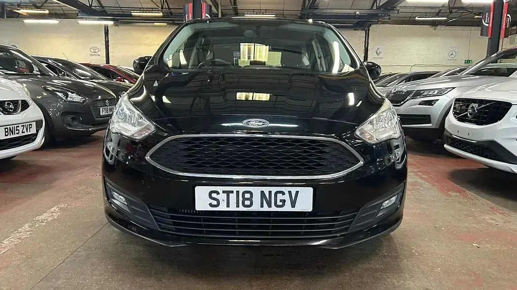 Usado Ford C-MAX Zetec 2018 Preto Monovolume