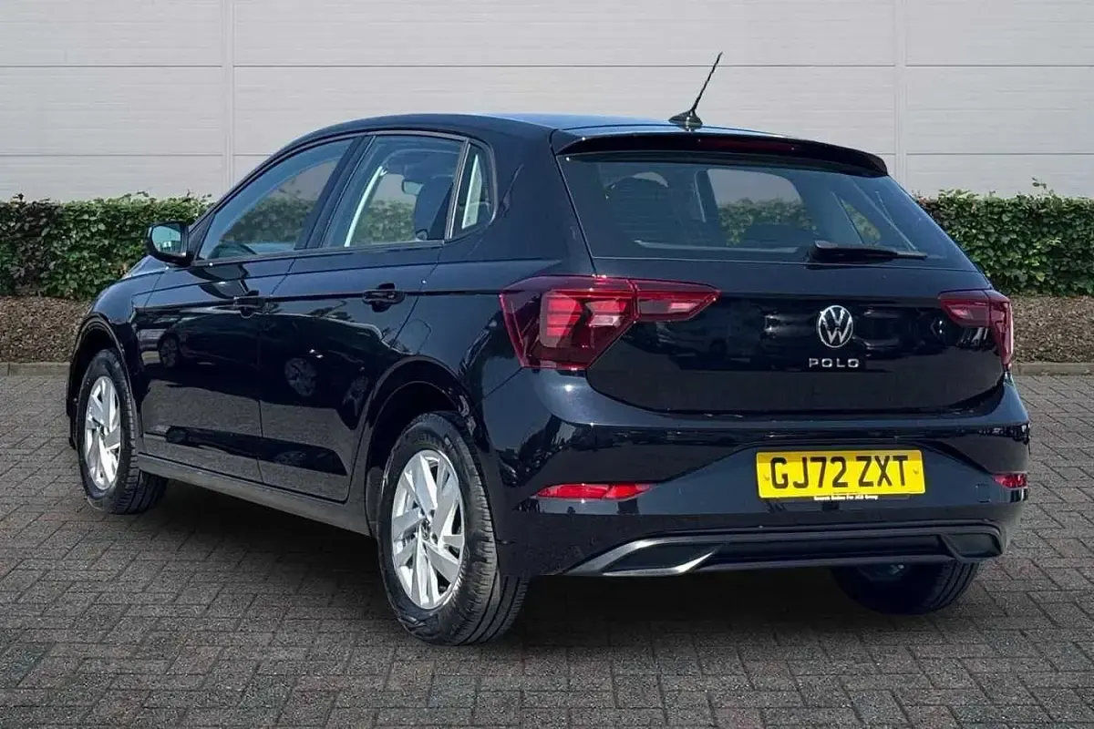 Used VW Polo Life 95 HP (69 kW) 2022 Black Hatchback