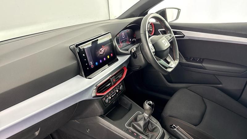 Used Seat Ibiza FR 94 HP (69 kW) 2023 Grey Hatchback