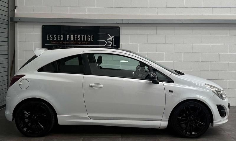 Used Vauxhall Corsa Edition 2012 White Hatchback