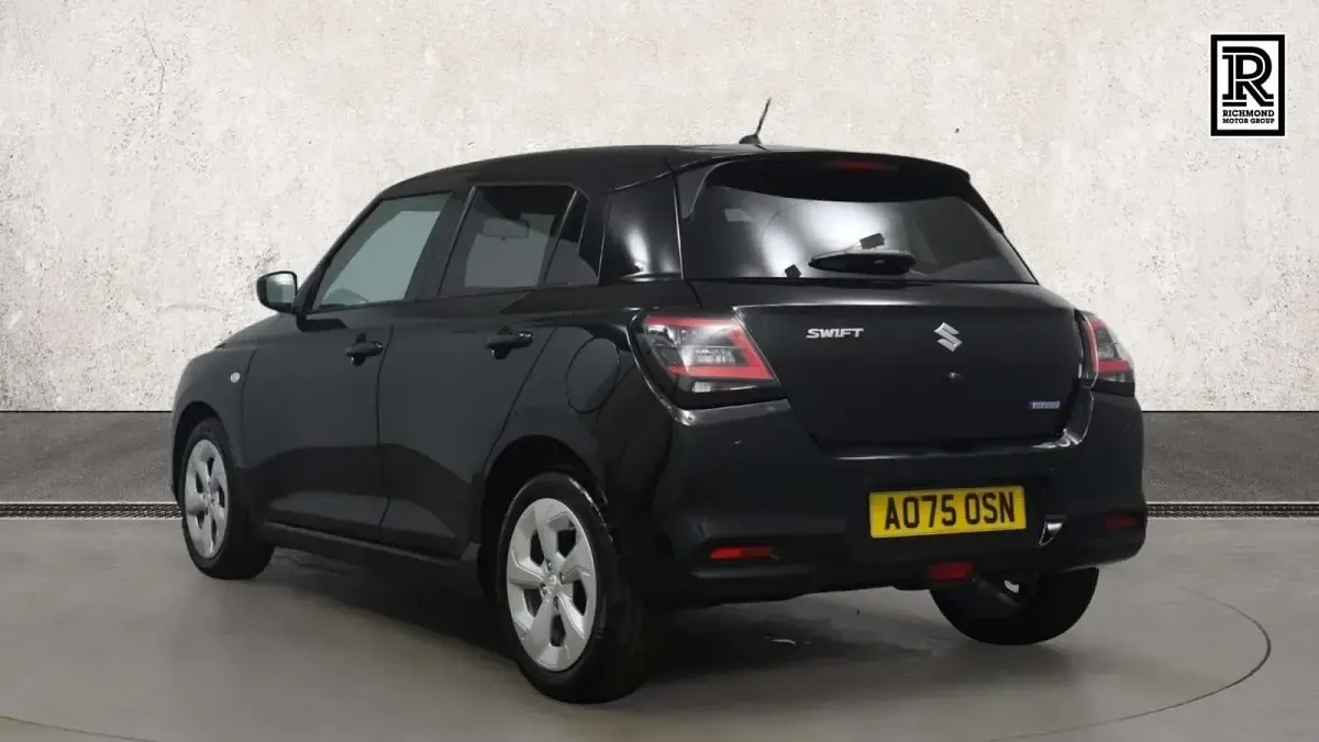 Used Suzuki Swift 82 HP (60 kW) 2025 Black Hatchback