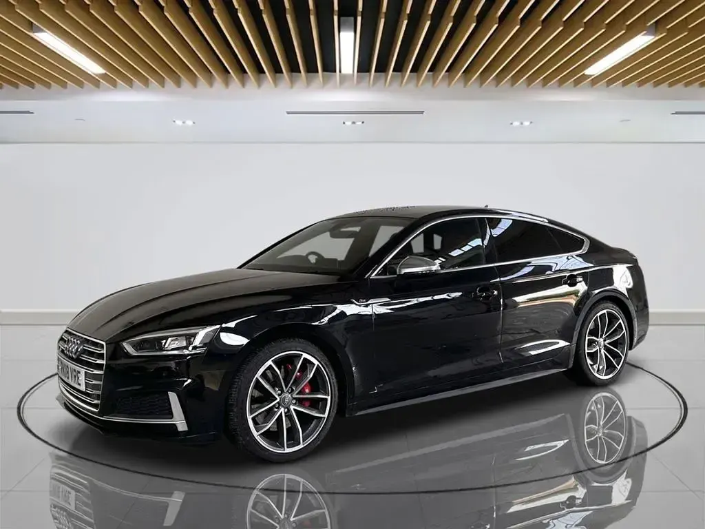Used Audi S5 Sportback Advanced 354 HP (260 kW) 2018 Black Hatchback