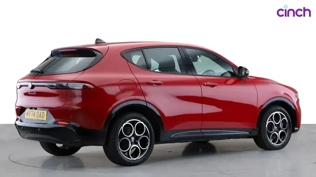 Used Alfa Romeo Tonale Sprint 2024 Red SUV