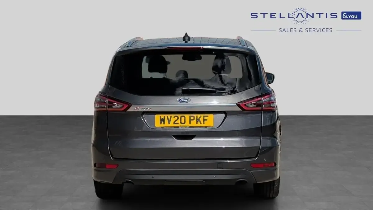 Used Ford S-MAX Titanium 148 HP (108 kW) 2020 Grey MPV