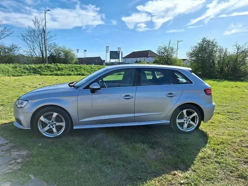 Used Audi A3 Sportback e-tron Advanced 204 HP (150 kW) 2020 Silver Hatchback