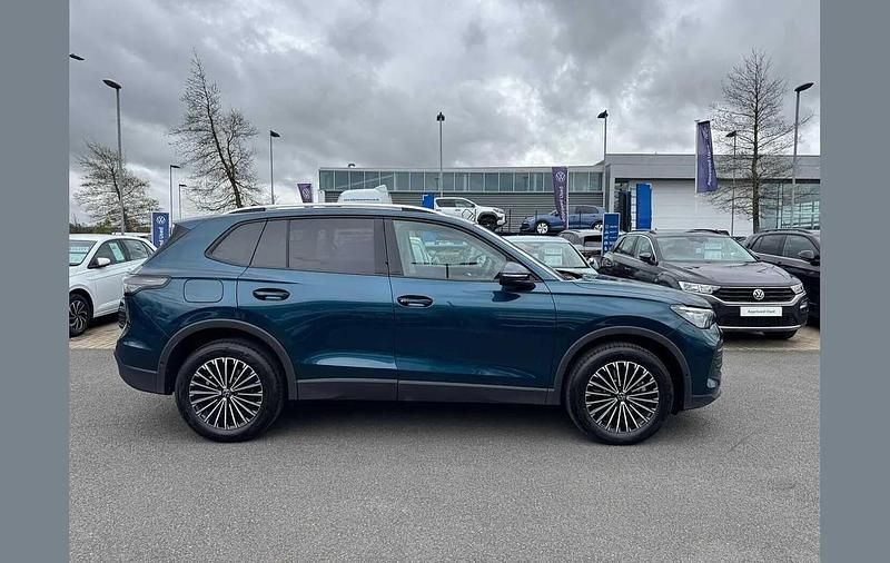 Used VW Tiguan Match 204 HP (150 kW) 2024 Blue SUV
