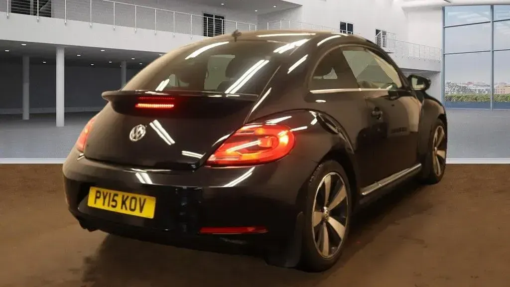 Used VW Beetle Sport 150 HP (110 kW) 2015 Black Hatchback