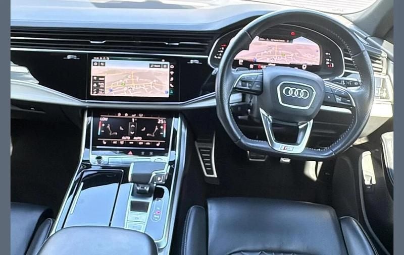 Used Audi SQ8 Comfort 435 HP (319 kW) 2019 Black SUV
