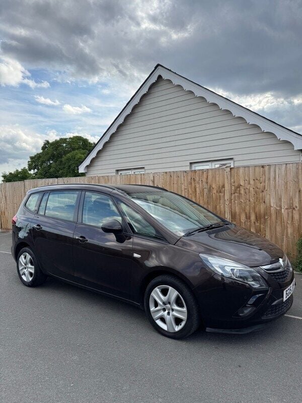 Brown Used 2015 Vauxhall Zafira MPV | £1,995 (Super price) - Image 1/4