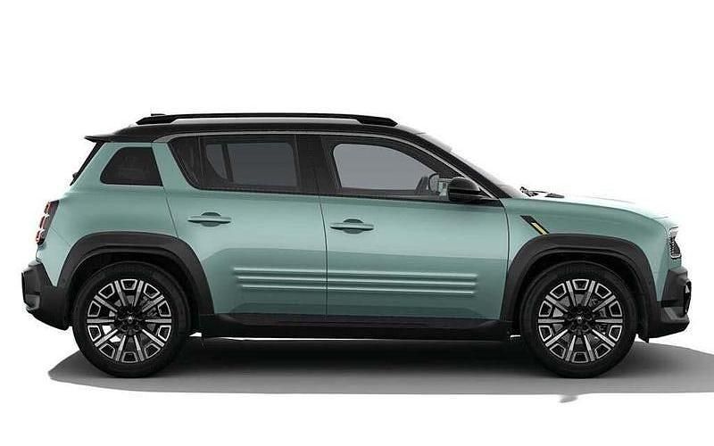 New Renault R4 Iconic 110 kW (150 HP) 2025 Estate