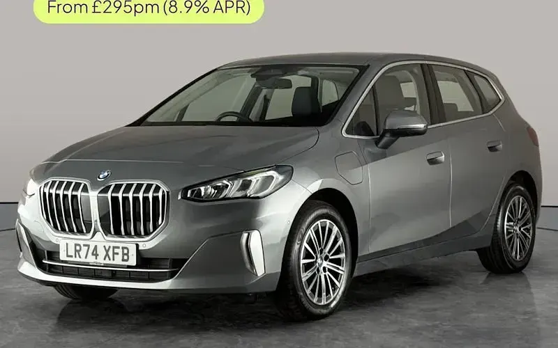 Used BMW 225 Active Tourer Luxury Line 245 HP (180 kW) 2024 MPV