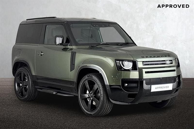 Used Land Rover Defender HSE Dynamic 350 HP (257 kW) 2026 Woolstone green Estate