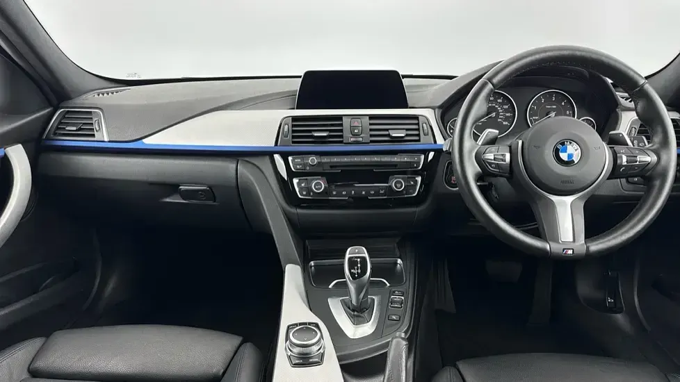 Used BMW 320 M Sport 187 HP (137 kW) 2018 Silver Estate