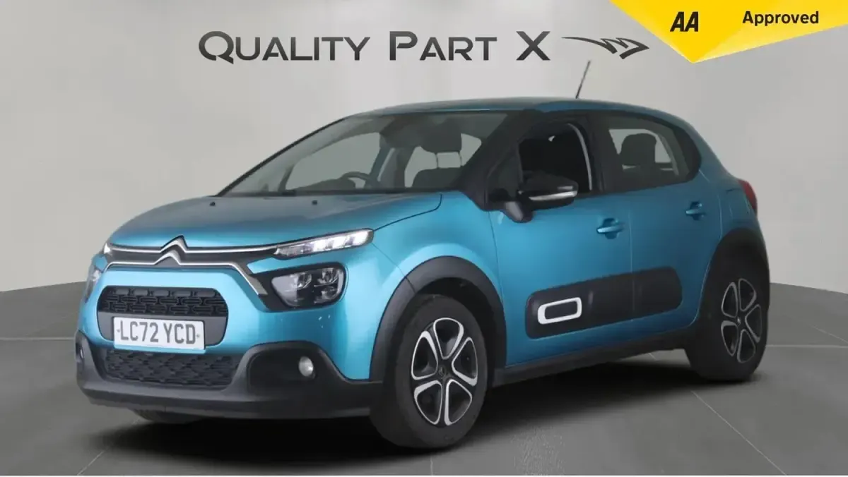 Used Citroën C3 PureTech 2022 Blue Hatchback