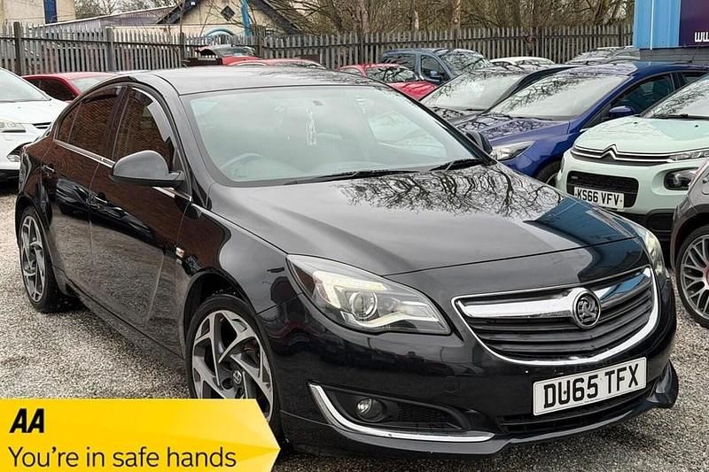Used Vauxhall Insignia SRi 163 HP (119 kW) 2015 Black Hatchback
