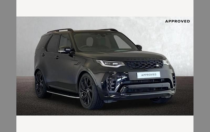 Used Land Rover Discovery 5 SE Dynamic 350 HP (257 kW) 2024 Santorini black SUV