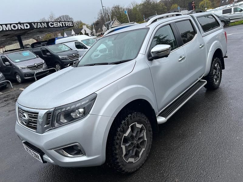 Used Nissan Navara Tekna 190 HP (139 kW) 2020 Silver Pickup