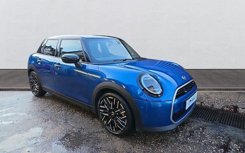 Used Mini Cooper Exclusive 204 HP (150 kW) 2026 Hatchback